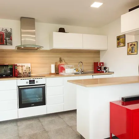 Krapets Villa *